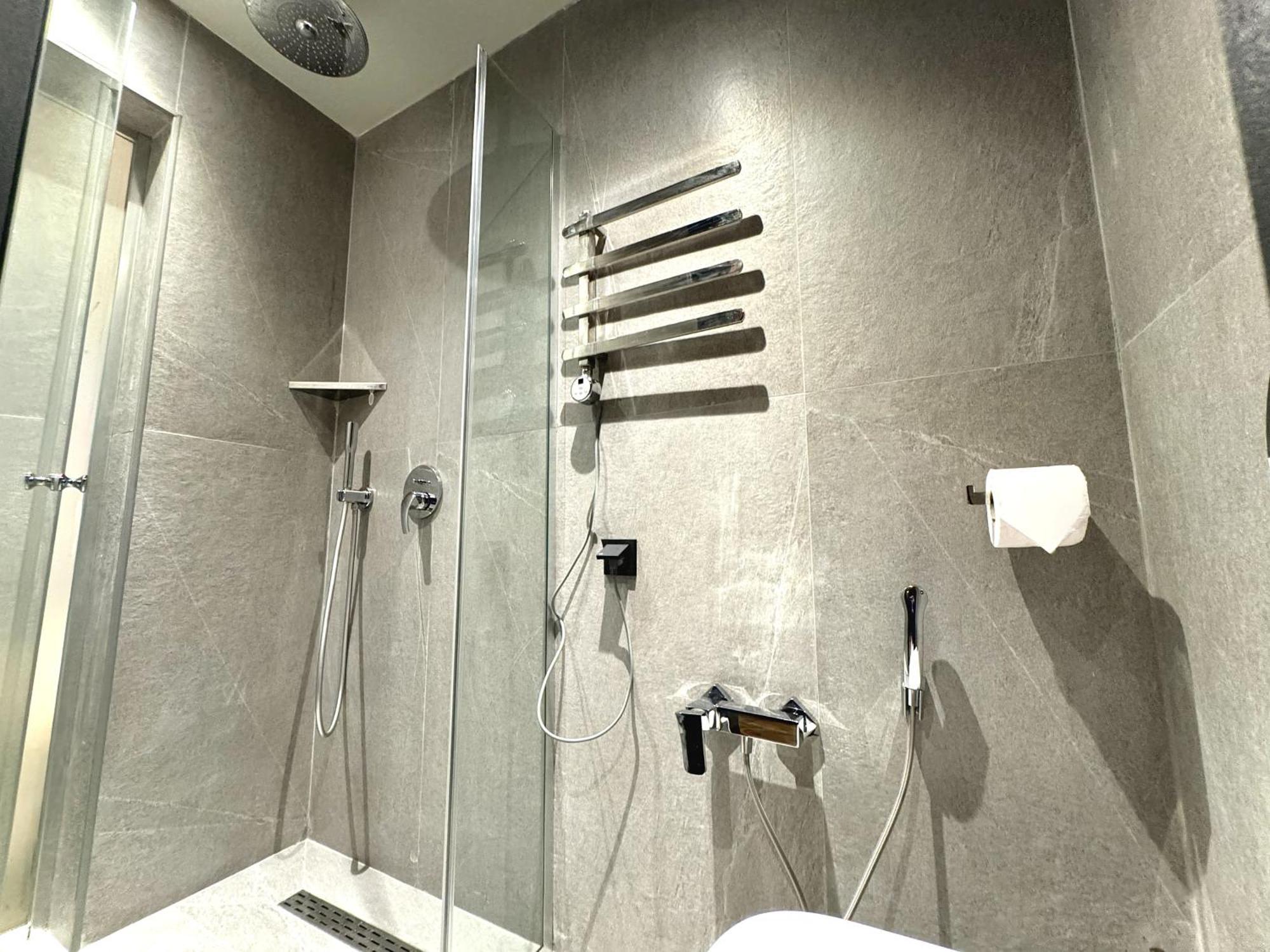 Tbilisi Edition - Design Hotel & Private Spa Екстериор снимка