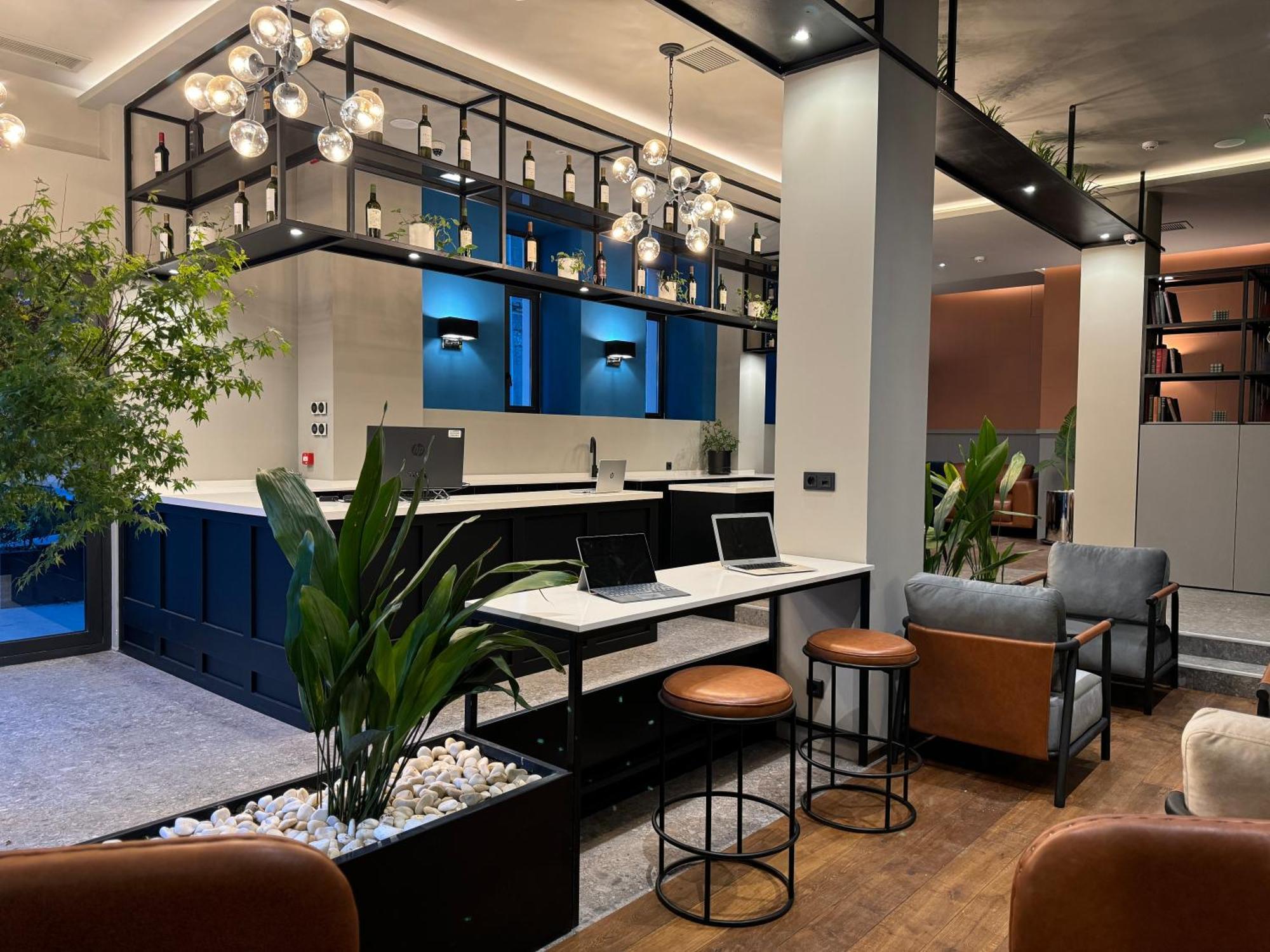 Tbilisi Edition - Design Hotel & Private Spa Екстериор снимка